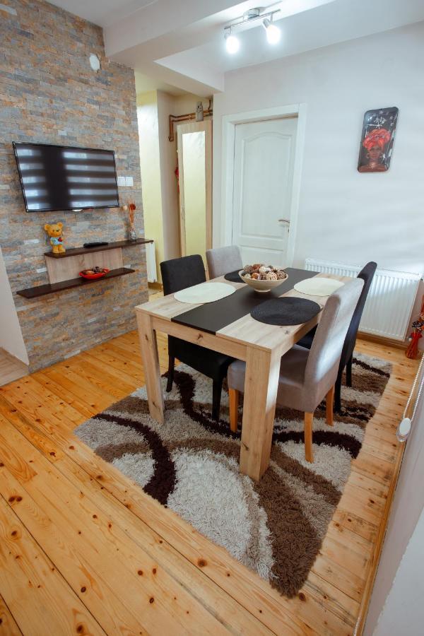 Apartman Marija Apartment Nova Varos Luaran gambar